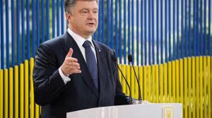 Порошенко тільки побачив, що українці погано живуть, а економіка кульгає