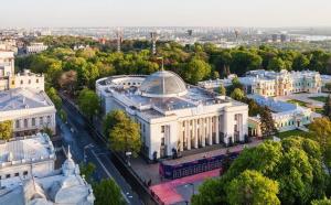 Нардепи вимагатимуть прийняття законів для боротьби з коронавірусом 