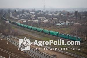 Укрзалізниця скасувала доплату за подачу вагонів на малодіяльні станції