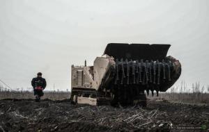 Представники Головного управління Держслужби з надзвичайних ситуацій вже розмінують території у Херсонській області