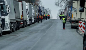 Протести скоротять загальний імпорт України приблизно на п’яту частину в листопаді