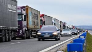 Сьогодні залишаються заблокованими пункти пропуску Угринів, Рава-Руська та Ягодин