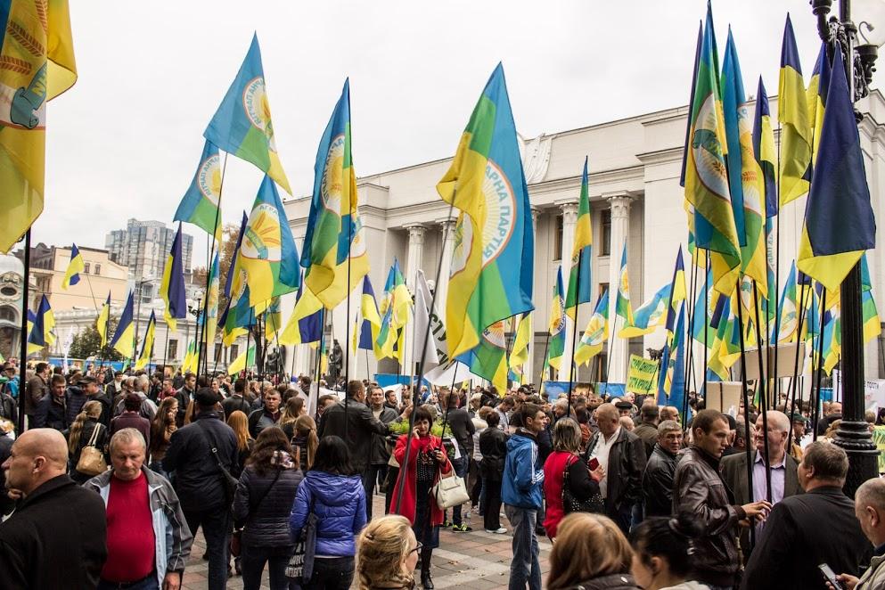 Фермери хочуть відставку Тараса Кутового