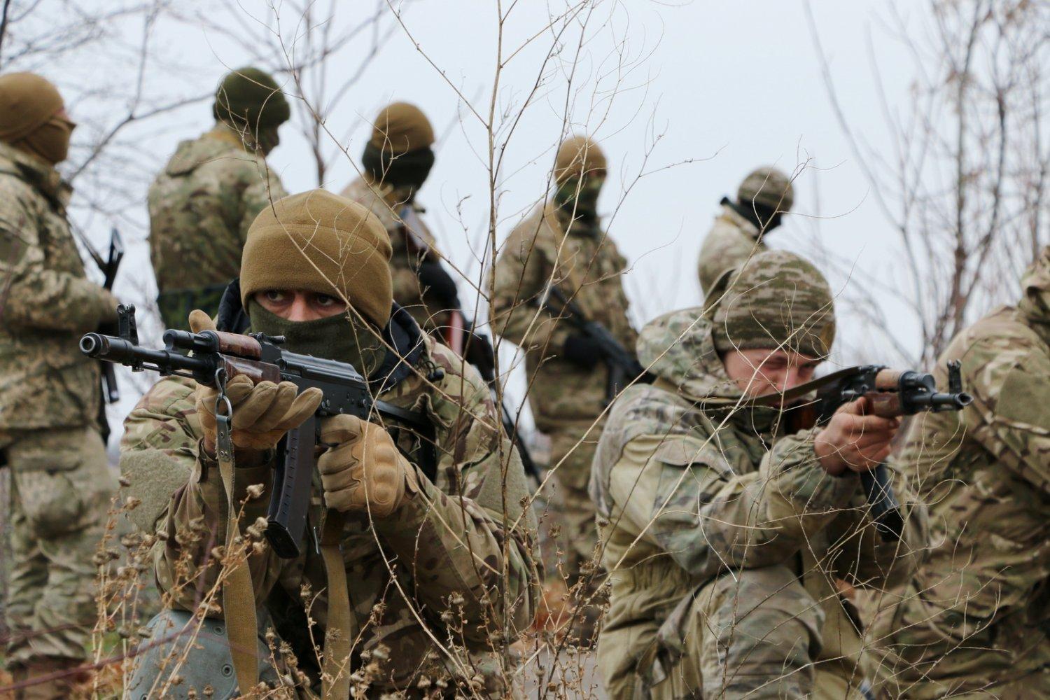 На Житомирщині зі стріляниною затримали «чорних лісорубів»