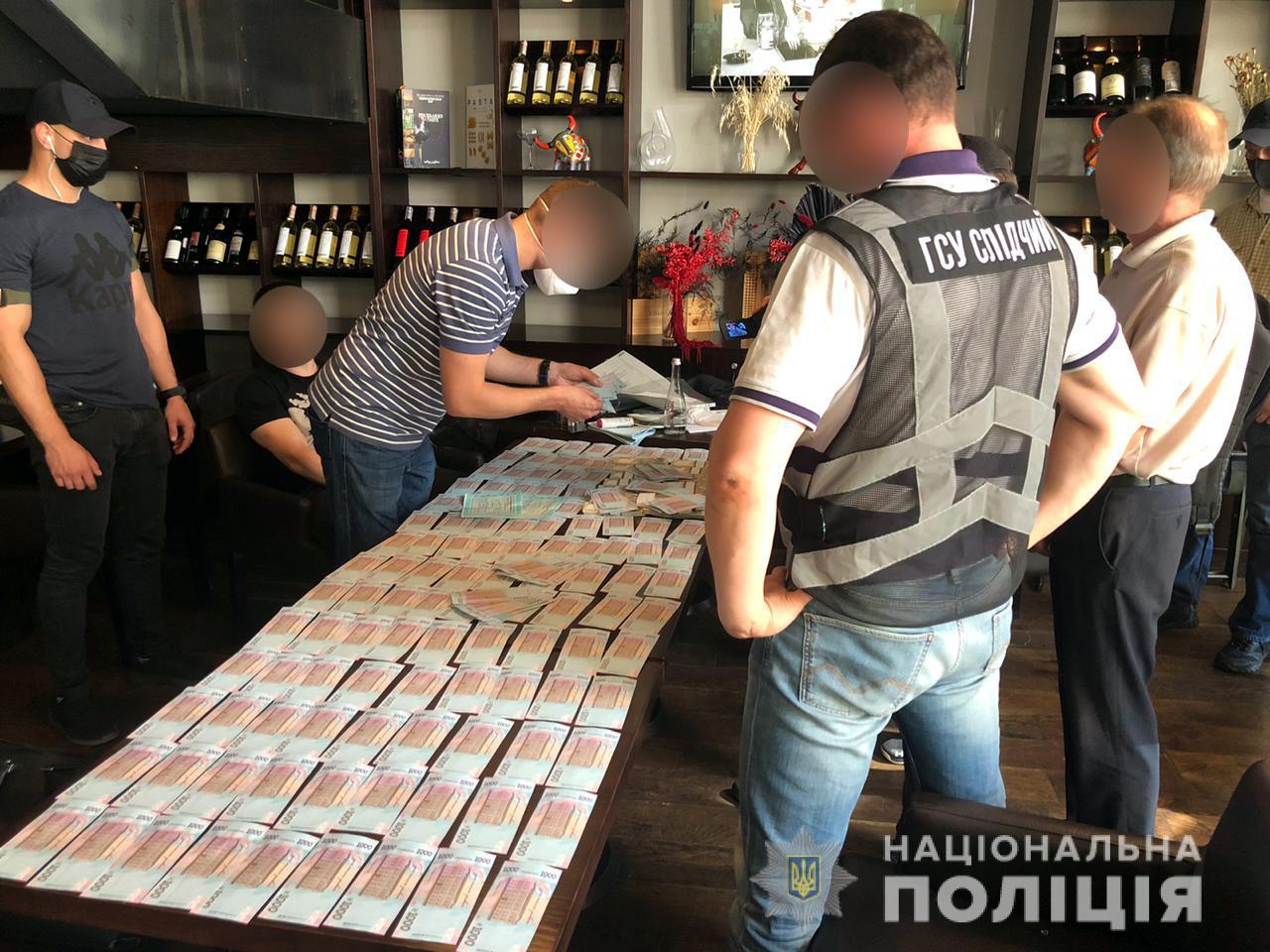 У Києві затримали організатора схеми розкрадання 1300 т пшениці з Держрезерву