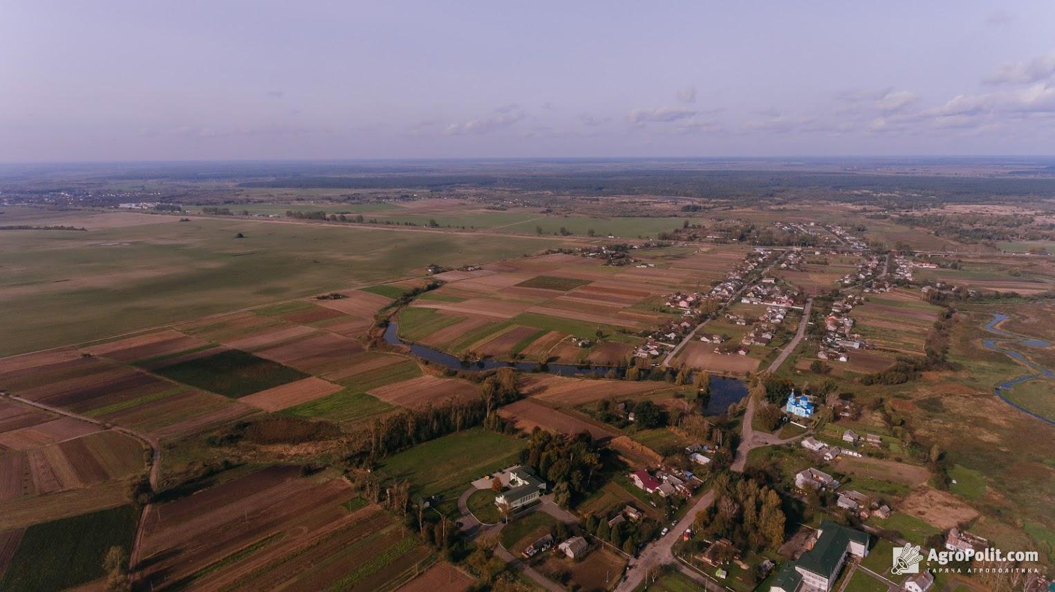 Зеленський підписав закон про розвиток інституту старост в Україні