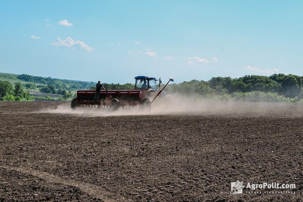 Аграріям компенсують 146,4 млн грн за придбану сільськогосподарську техніку — Мінагрополітики