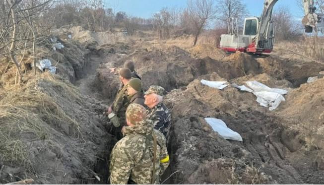 На Рівненщині фермери допомагають ЗСУ технікою та продовольством