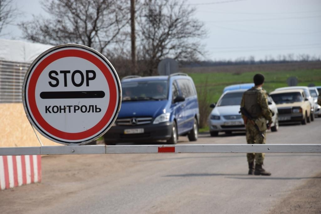 Аграрії не можуть придбати запчастини до сільгосптехніки через заборону виїзду за кордон