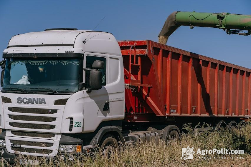 Торгівля агропродукцією відбувається через територію Румунії