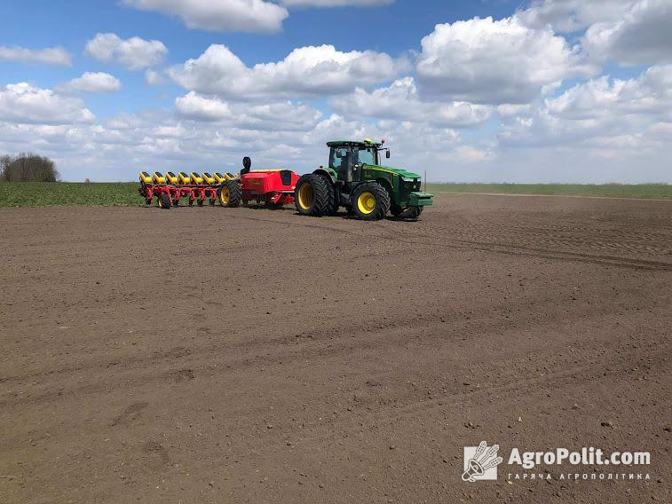 В результаті війни загалом зруйновано або пошкоджено 109,6 тис. одиниць аграрної техніки