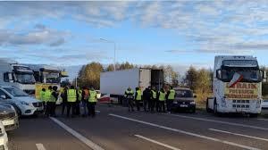 перевізники Польщі планують посилювати страйк