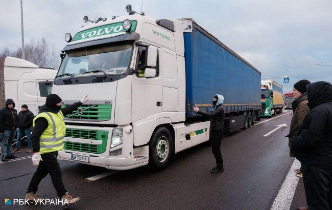 Громадяни та бізнес більше не зможуть вільно розпоряджатися автомобілями